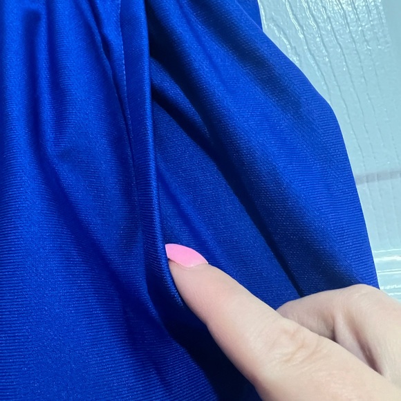 Women’s Plus Size Under Armour Shorts - Picture 4 of 4